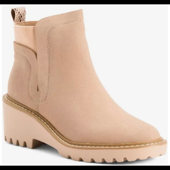 Catherine Malandrino Women’s Sole Wedge Booties - Picture 2 of 2